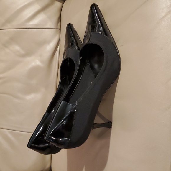 Black dress pump - Picture 2 of 4